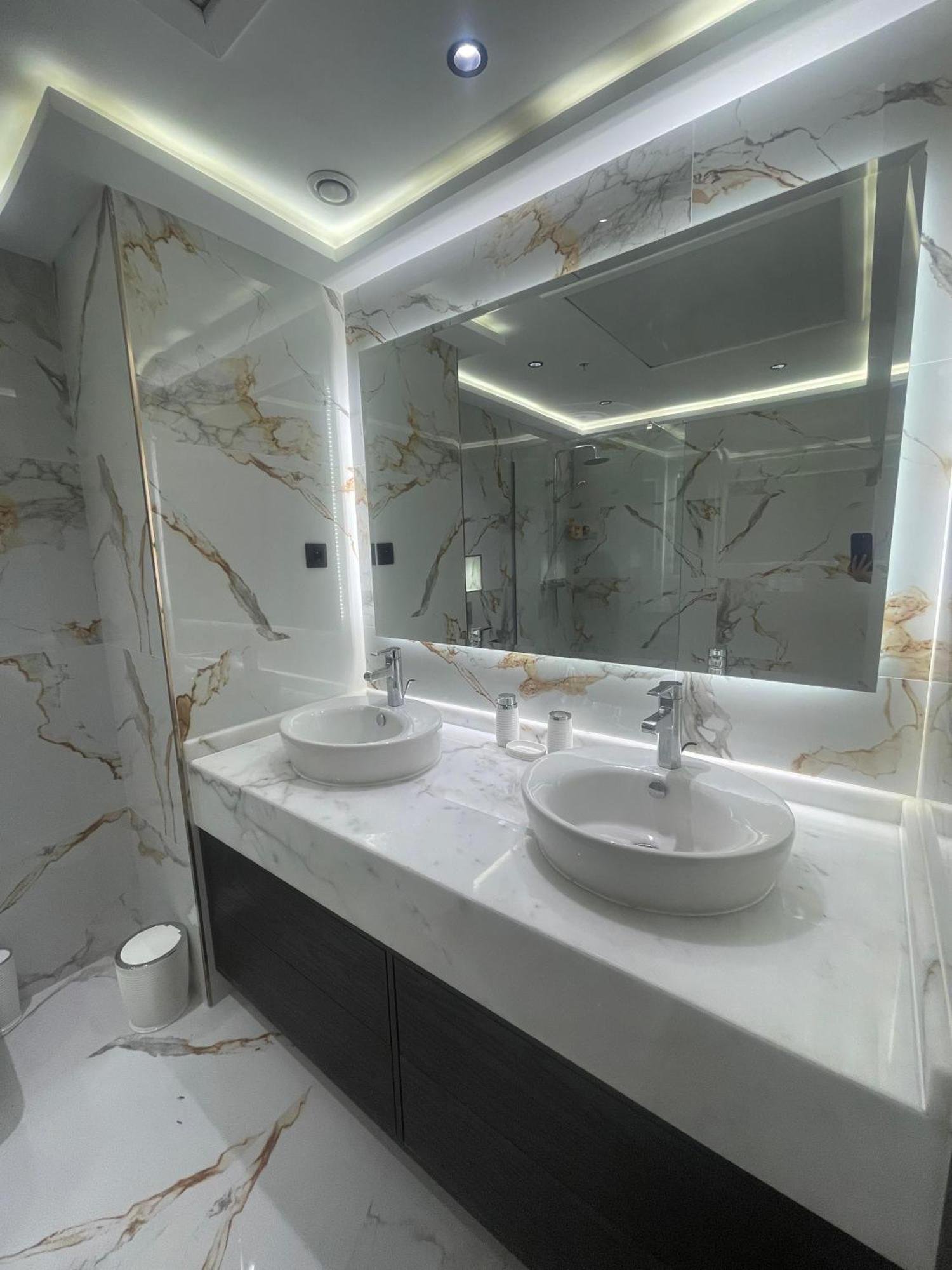 Hilton Tanger City Center Residence Екстериор снимка